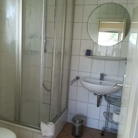 Gastehaus An Der Messe Guest house *